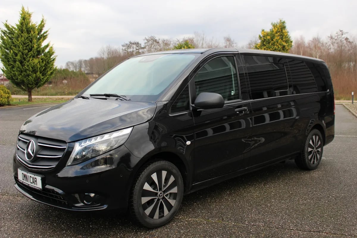 Mercedes Vito · Renault Trafic